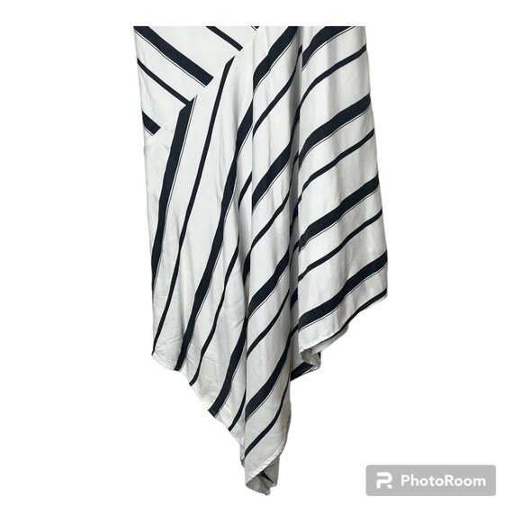 Banana Republic black and white asymmetrical diagonal stripe Size 6 dress - Picture 9 of 11